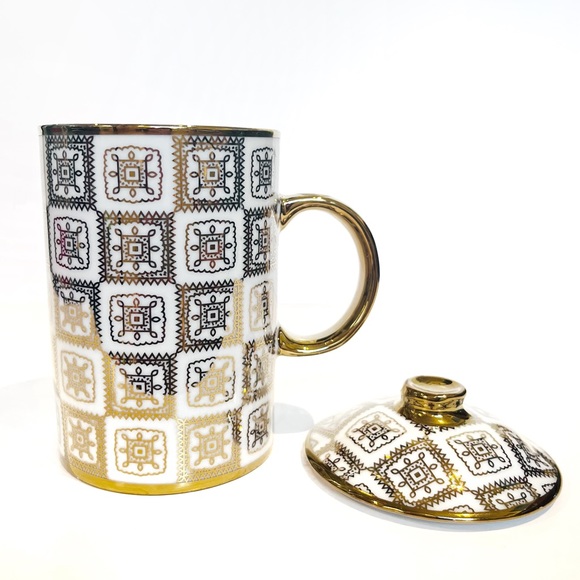 Hungarian Smakfest Gold Painted White Mug with Lid Coffee Tea Square Checkered - Picture 4 of 8
